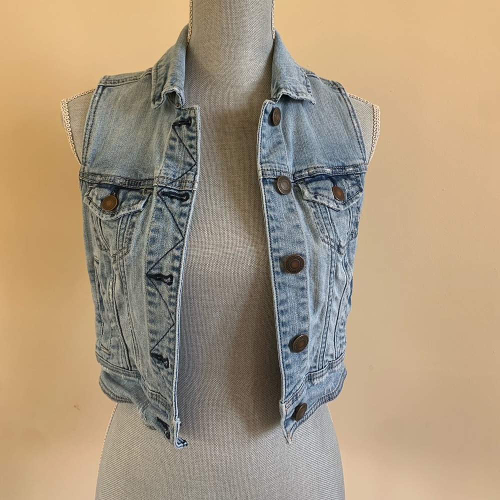 American Eagle Outfitters Jean Denim Vest